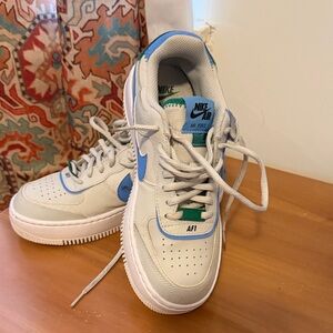 Nike women Sneakers - White and Blue
